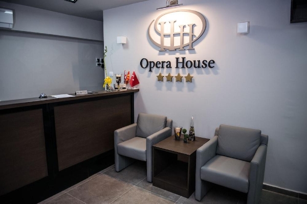 Hotel Opera House (Skopje)